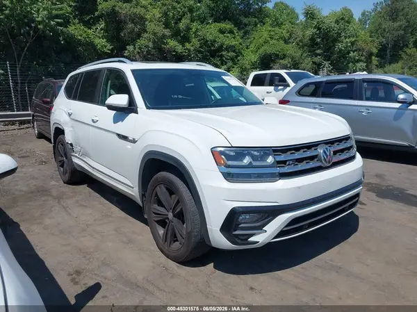 1V2RR2CA3JC590190 2018 VOLKSWAGEN ATLAS - Image 1