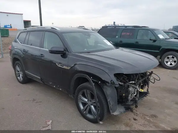 1V2RR2CA4JC530502 2018 VOLKSWAGEN ATLAS - Image 1