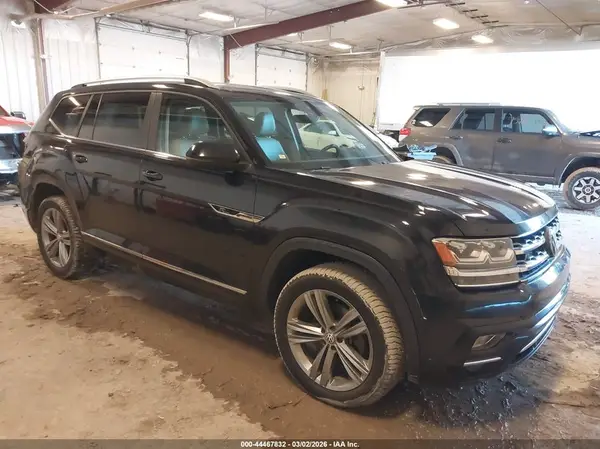 1V2RR2CA9JC580070 2018 VOLKSWAGEN ATLAS - Image 1