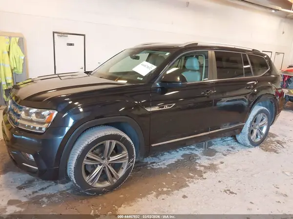 1V2RR2CA9JC580070 2018 VOLKSWAGEN ATLAS - Image 2