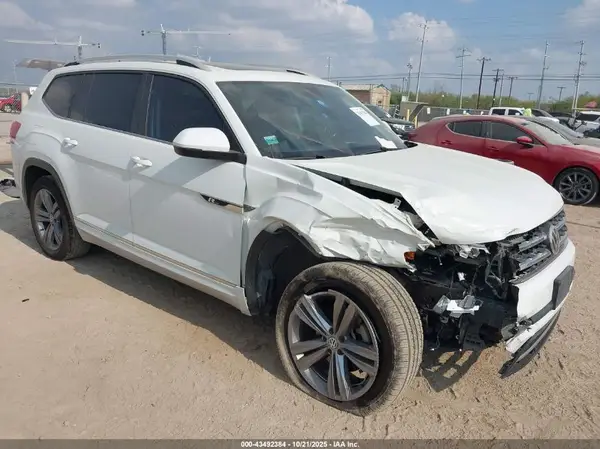 1V2SR2CA0JC561196 2018 VOLKSWAGEN ATLAS - Image 1