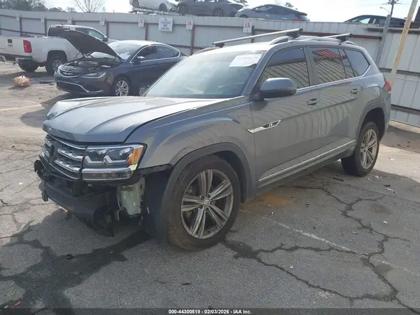 1V2SR2CA1JC580162 2018 VOLKSWAGEN ATLAS - Image 2