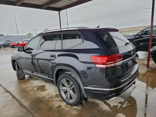 1V2SR2CA5JC542417 2018 VOLKSWAGEN ATLAS - Image 2