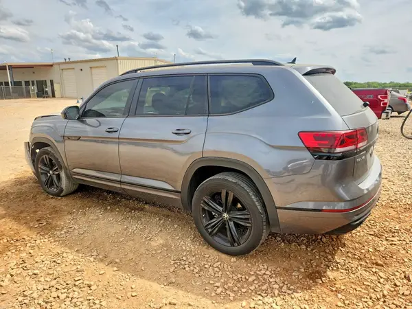 1V2SR2CA5PC536318 2023 VOLKSWAGEN ATLAS - Image 2