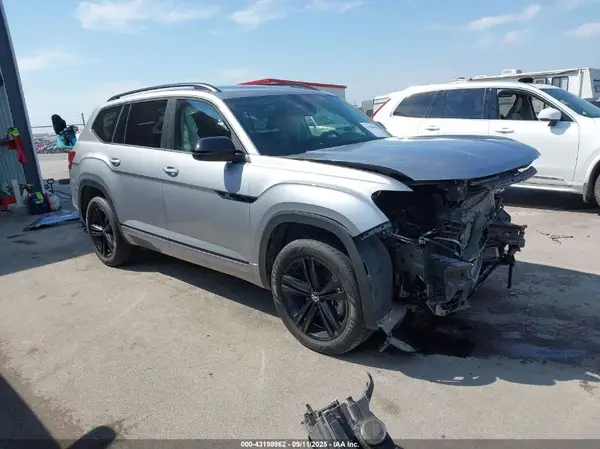 1V2SR2CA5PC543950 2023 VOLKSWAGEN ATLAS - Image 1