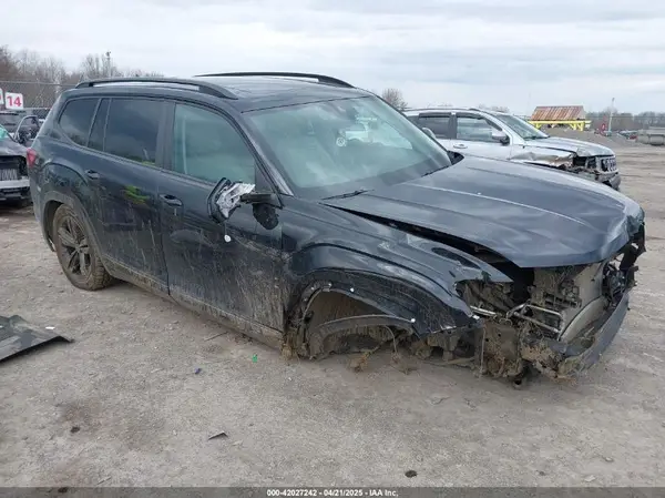 1V2SR2CA6NC563587 2022 VOLKSWAGEN ATLAS - Image 1