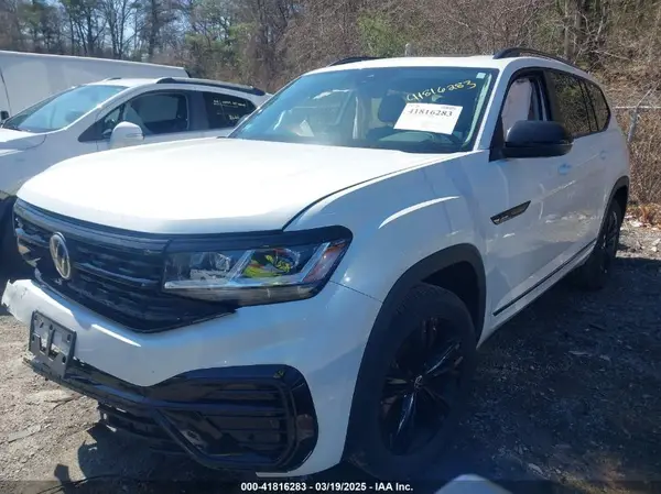 1V2SR2CA8PC515317 2023 VOLKSWAGEN ATLAS - Image 2
