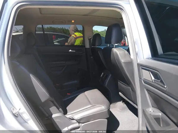 1V2SR2CA9JC586100 2018 VOLKSWAGEN ATLAS - Image 8