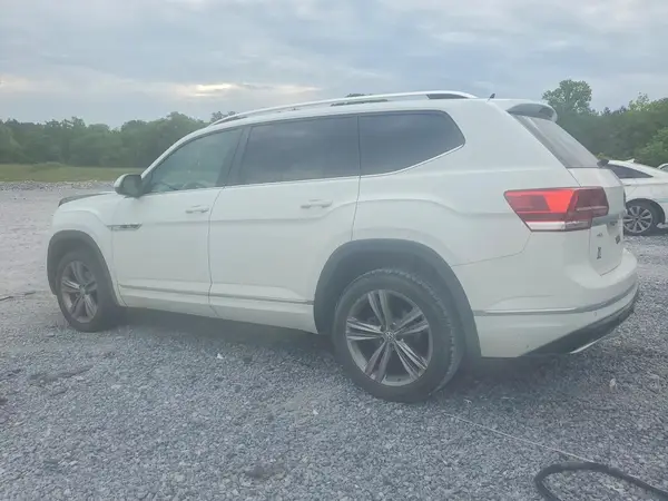 1V2SR2CA9JC587943 2018 VOLKSWAGEN ATLAS - Image 2