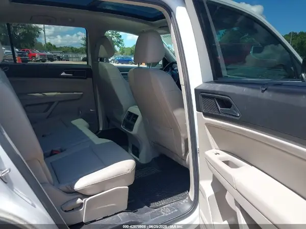 1V2SR2CAXJC548598 2018 VOLKSWAGEN ATLAS - Image 8