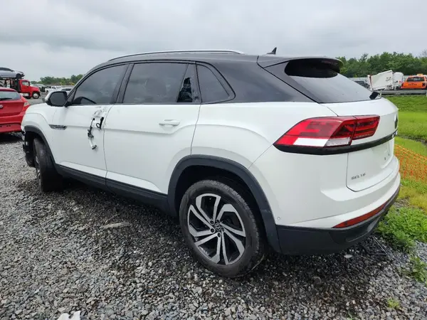1V2TE2CA2MC208219 2021 VOLKSWAGEN ATLAS - Image 2