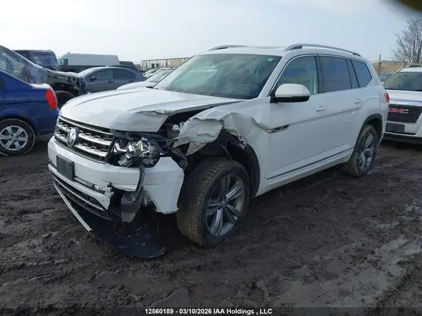 1V2TR2CA0JC555953 2018 VOLKSWAGEN ATLAS - Image 2