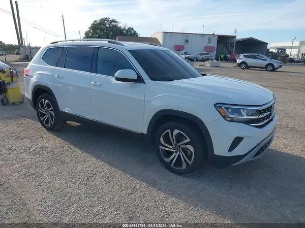1V2TR2CA0MC593963 2021 VOLKSWAGEN ATLAS - Image 1