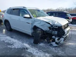1V2TR2CA1KC557549 2019 VOLKSWAGEN ATLAS