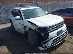 1V2TR2CA1KC568986 2019 VOLKSWAGEN ATLAS