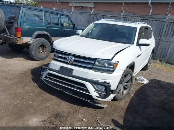 1V2TR2CA1KC568986 2019 VOLKSWAGEN ATLAS - Image 2