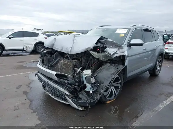1V2TR2CA1MC538745 2021 VOLKSWAGEN ATLAS - Image 2