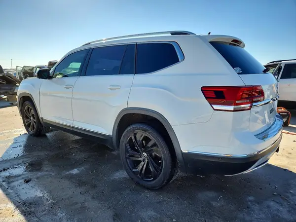 1V2TR2CA9LC504017 2020 VOLKSWAGEN ATLAS - Image 2