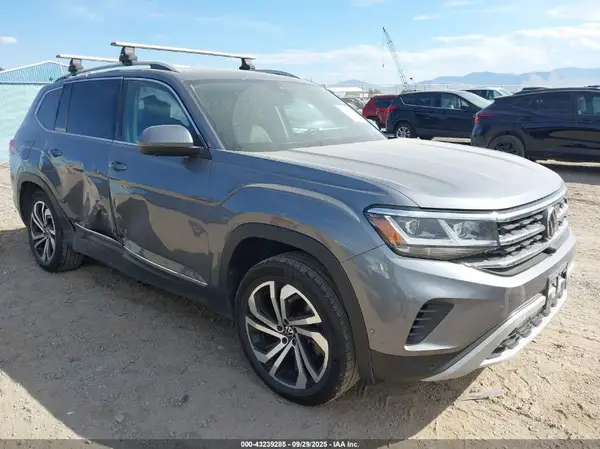 1V2TR2CA9MC527086 2021 VOLKSWAGEN ATLAS - Image 1