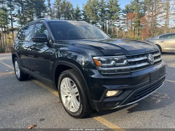 1V2UR2CA0KC596573 2019 VOLKSWAGEN ATLAS - Image 1