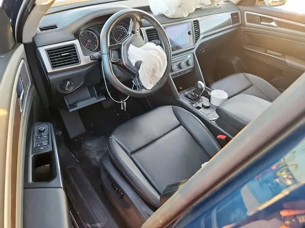 1V2UR2CA0KC614067 2019 VOLKSWAGEN ATLAS - Image 8