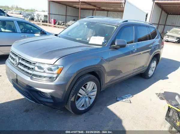 1V2UR2CA1KC521994 2019 VOLKSWAGEN ATLAS - Image 2