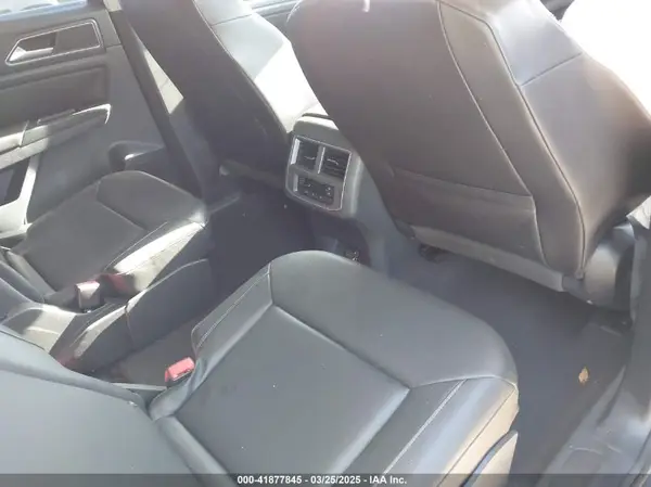1V2UR2CA1KC521994 2019 VOLKSWAGEN ATLAS - Image 8