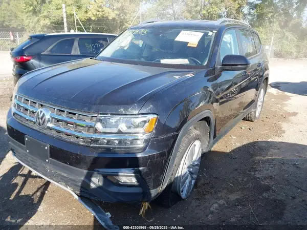 1V2UR2CA1KC528802 2019 VOLKSWAGEN ATLAS - Image 2