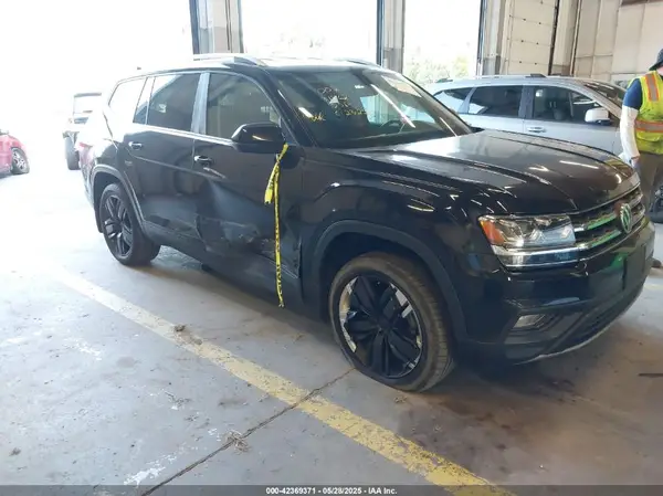 1V2UR2CA2KC515962 2019 VOLKSWAGEN ATLAS - Image 1