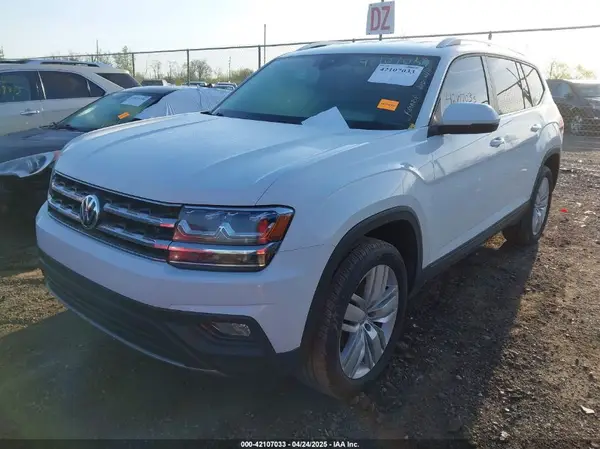 1V2UR2CA2KC526301 2019 VOLKSWAGEN ATLAS - Image 2