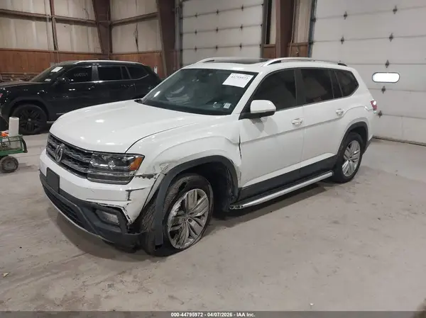 1V2UR2CA2KC534656 2019 VOLKSWAGEN ATLAS - Image 2