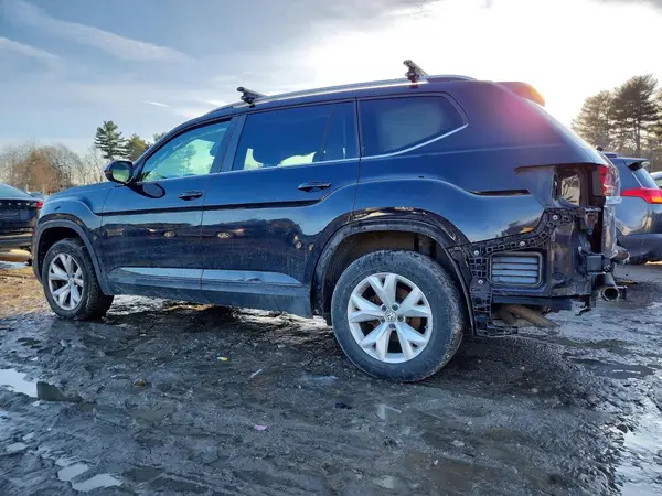 1V2UR2CA2KC555958 2019 VOLKSWAGEN ATLAS - Image 2
