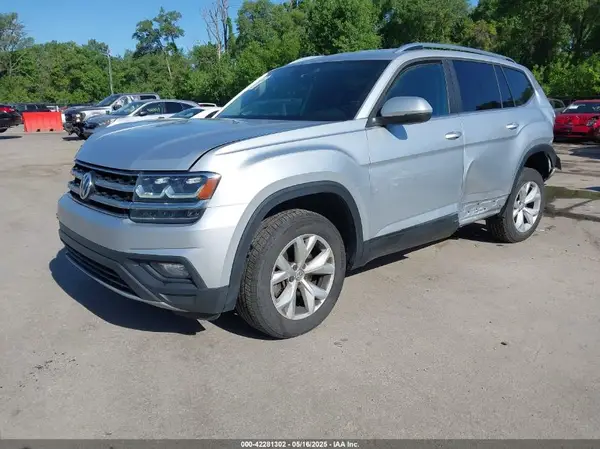 1V2UR2CA2KC557449 2019 VOLKSWAGEN ATLAS - Image 2