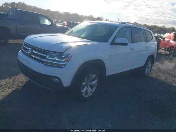 1V2UR2CA2KC579676 2019 VOLKSWAGEN ATLAS - Image 2