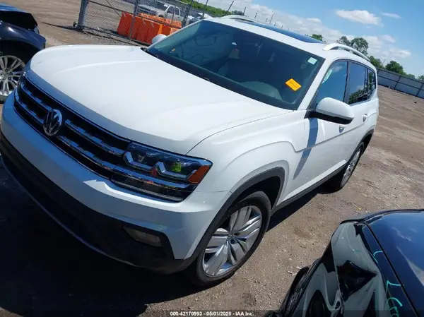 1V2UR2CA2KC590287 2019 VOLKSWAGEN ATLAS - Image 2