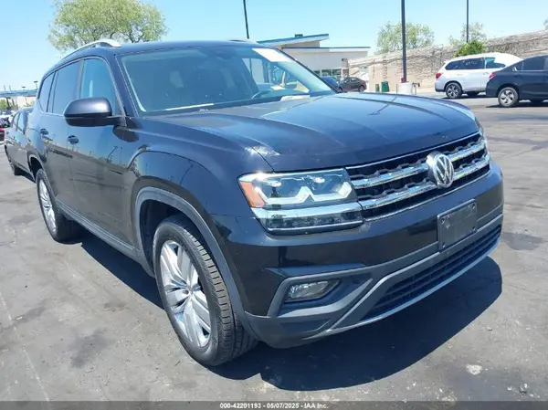 1V2UR2CA3KC613656 2019 VOLKSWAGEN ATLAS - Image 1