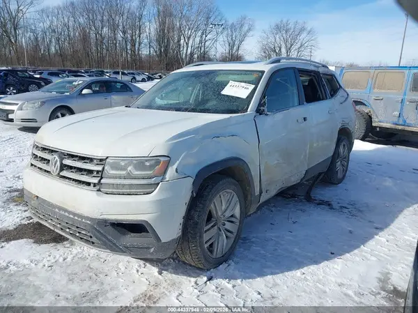 1V2UR2CA4KC505272 2019 VOLKSWAGEN ATLAS - Image 2