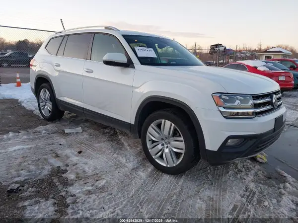 1V2UR2CA4KC588511 2019 VOLKSWAGEN ATLAS - Image 1