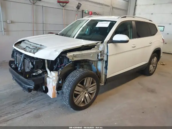 1V2UR2CA5KC517222 2019 VOLKSWAGEN ATLAS - Image 2