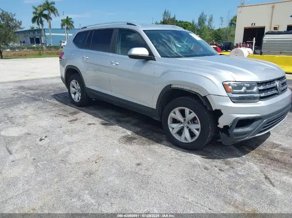 1V2UR2CA5KC576089 2019 VOLKSWAGEN ATLAS - Image 1
