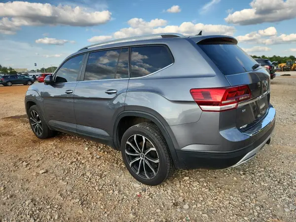 1V2UR2CA6KC555042 2019 VOLKSWAGEN ATLAS - Image 2