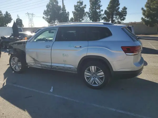 1V2UR2CA6KC558409 2019 VOLKSWAGEN ATLAS - Image 2