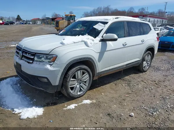 1V2UR2CA6KC562007 2019 VOLKSWAGEN ATLAS - Image 2