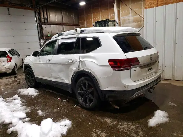 1V2UR2CA6KC567918 2019 VOLKSWAGEN ATLAS - Image 2