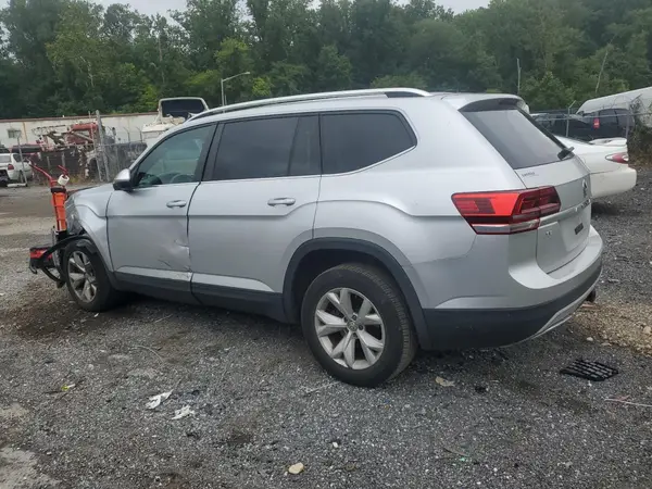 1V2UR2CA7KC504858 2019 VOLKSWAGEN ATLAS - Image 2