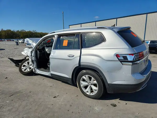 1V2UR2CA7KC543837 2019 VOLKSWAGEN ATLAS - Image 2