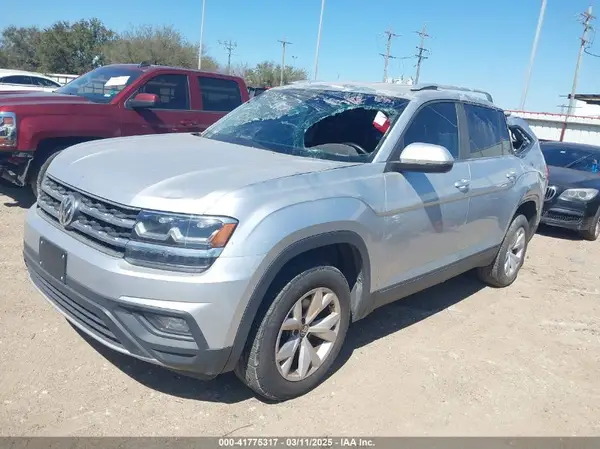 1V2UR2CA7KC579382 2019 VOLKSWAGEN ATLAS - Image 2
