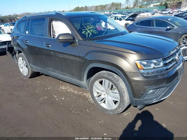 1V2UR2CA8KC541742 2019 VOLKSWAGEN ATLAS - Image 1