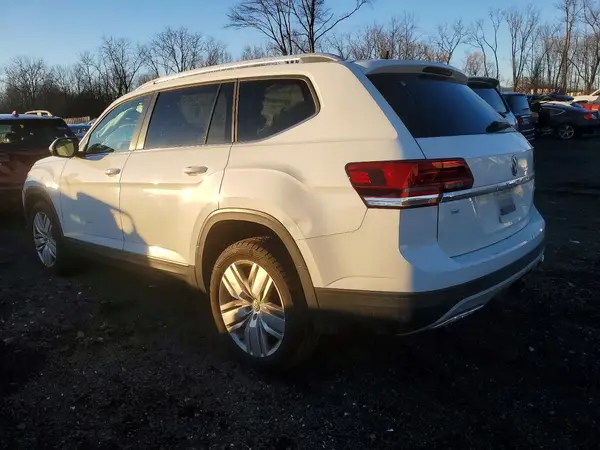 1V2UR2CA8KC547945 2019 VOLKSWAGEN ATLAS - Image 2
