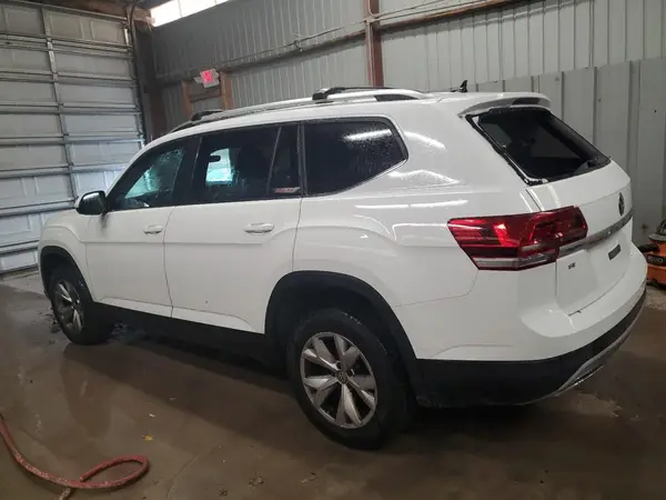 1V2UR2CA8KC560145 2019 VOLKSWAGEN ATLAS - Image 2
